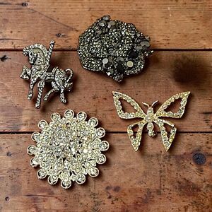 4 Collectible Vintage Rhinestone Brooches